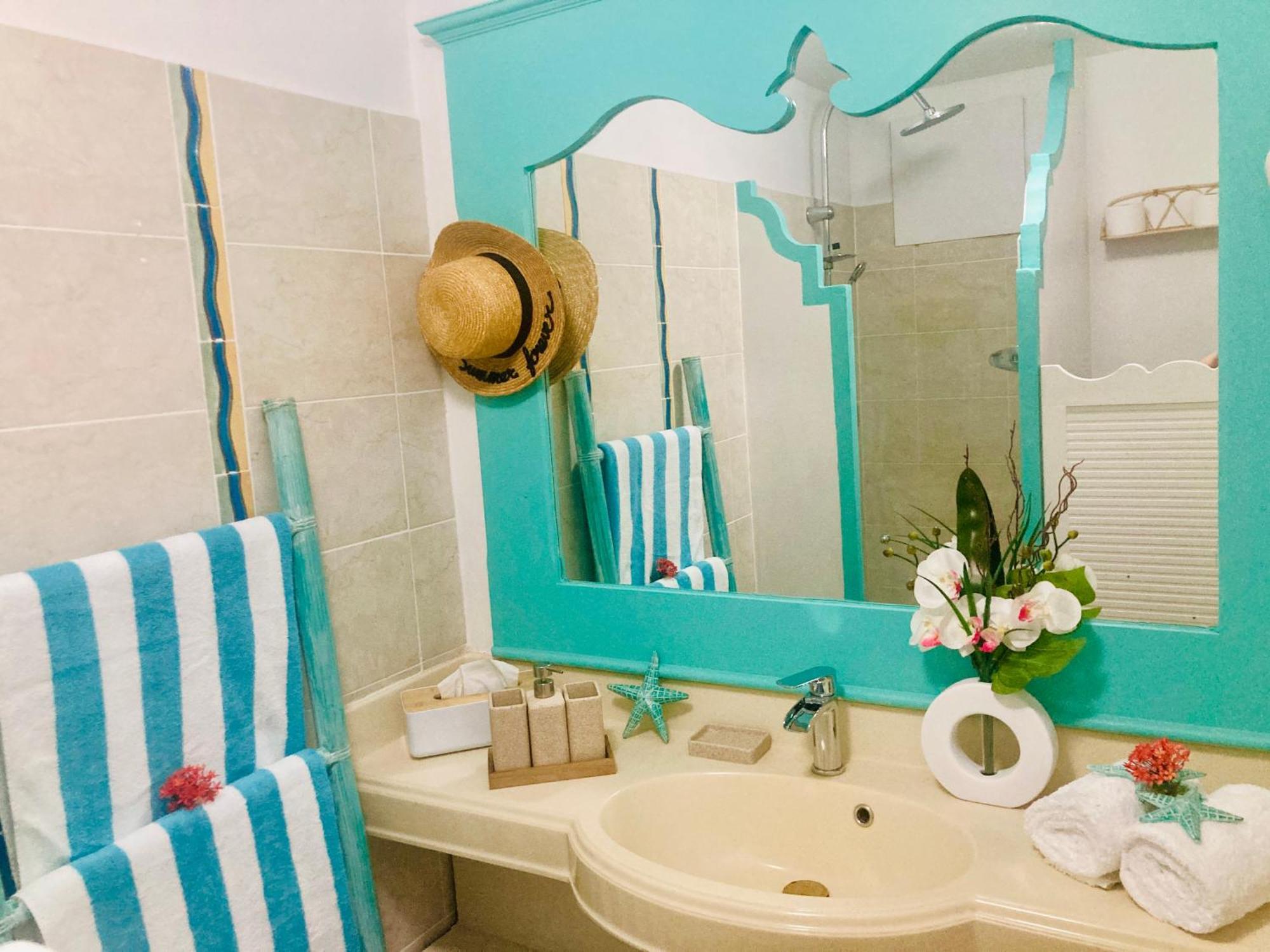 Tikazadaph, Pour Un Sejour De Charme, Romantique & Exotique, 97180 Sainte-Anne エクステリア 写真